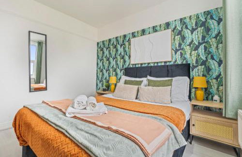 New Spacious 3-Bed House, Driveway Parking, Ideal Contractor Stay - Foto 13