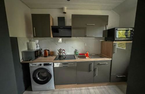 Cici Monteurunterkünfte in Werdohl mit Küche, WLAN, TV, Parken - Foto 4