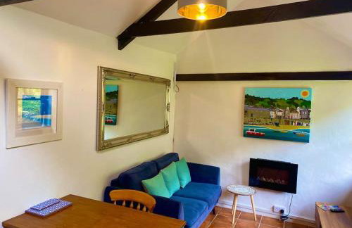 Cosy cottage in the beautiful Lamorna Valley - walk to the pub & sea - Photo 19