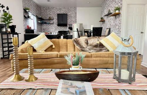 GUEST RANCH HOUSE w POOL access near NATL PARKS - Foto 1