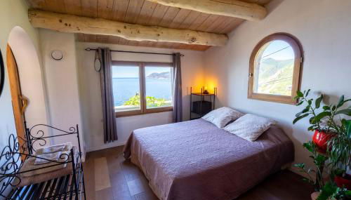 Coin de paradis avec vue unique sur la mer et la tour génoise - Foto 4