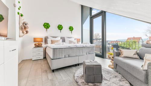 Tropic Love - Seezugang - Seesicht I BeachParadise I Massage - Trampolin - Light Show - Parken - Cinema Feeling - BBQ - Foto 1