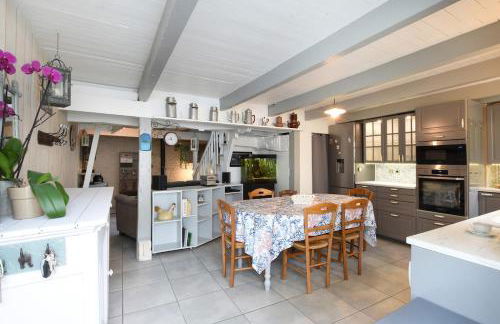 Maison de pays coeur de village - Foto 13