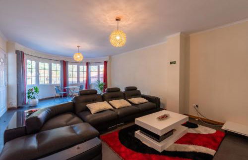 Cristina Grand - Foto 4