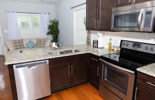 Fire Pit - 4 Min from UNC - 7 Min from Carrboro - Fast Wi-Fi - Foto 5