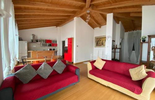 Attico Con Grande Terrazza vista Lago - Foto 6