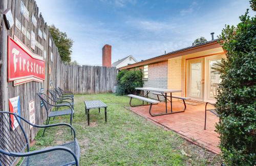 Walk to ATandT - Dallas Stadium! Family Gem with Patio - Photo 24