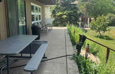 Lake Cabin; Renovated, Flat Lot, Dock, Sandy Beach, Many Games and Lake Toys! - Foto 61