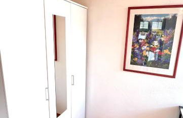 Stilvolle zentrale 2,5 Zimmer Wohnung am Römerbad mit Terrasse - Foto 18