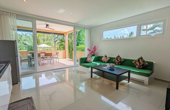 Poolside Apartments and Rooms - Foto 4