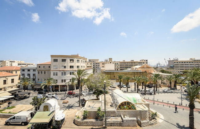 Vintage Charm 1BR Apt w Balcony & View - Foto 31