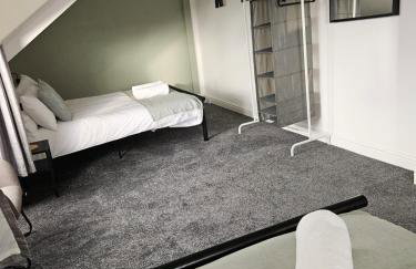 Rectory5 - 5 bedroom 7 beds Parking Perfect for Contractors - Foto 23