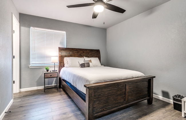 Veteran-Owned Home in Quiet OKC - Foto 8