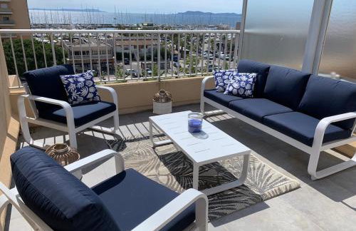 L'EFFET MER, DUPLEX SUR LE PORT AVEC SES 2 TERRASSES VUE MER - Foto 1