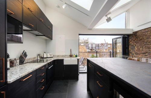 1 Min Walk to Euston Station, Modern Townhouse - Photo 18