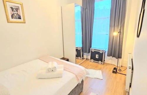 Bright Cosy Urban Apartment near Camden Station - Central London - Foto 12