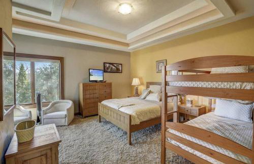 Silver Lake Estate - Private Beach - Hot Tub - Arcades - Foto 17