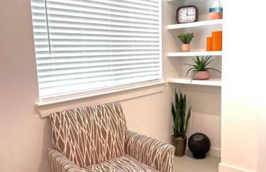 Stylish Studio on Lake Conroe - Photo 9