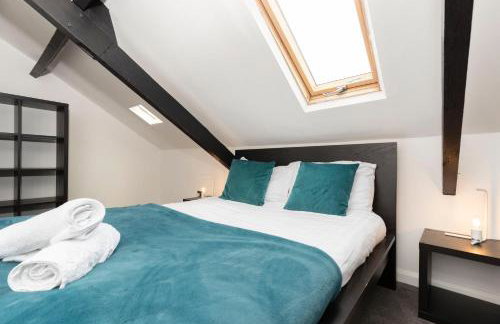 Spacious 4BR Home in Gateshead Sleeps 8 with FREE Parking - Foto 23