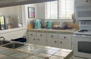 COFFEE on THE BEACH WINE on THE MARSH DOCK - Foto 27