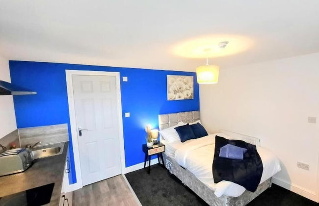 Stay Sleep Rest-Burford Road - Photo 5