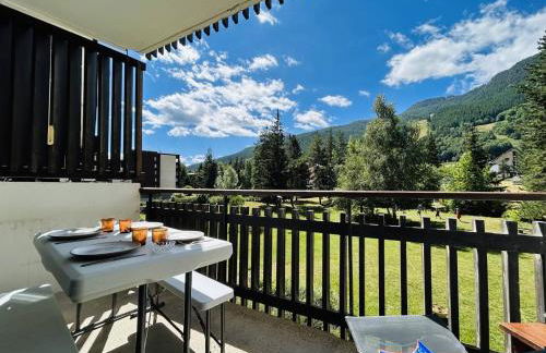 Studio Cabine Rénové avec Balcon et Parking Près des Pistes – La Salle-les-Alpes - FR-1-330F-220 - Photo 8