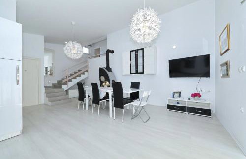 Apartment with private pool - Foto 12