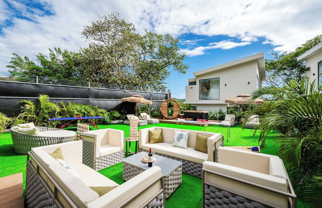 The mVillas with Exclusive Beach Club Access - Photo 37