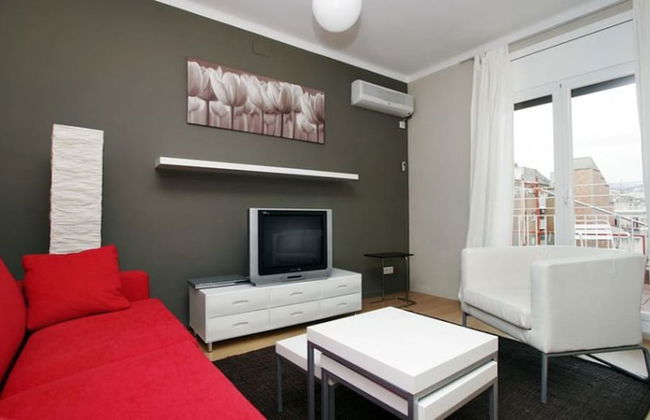 BarcelonaForRent The Sagrada Penthouse - Photo 13