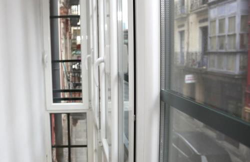 PISO EXCLUSIVO FRENTE AL CASCO VIEJO CON PARKING GRATIs - Foto 14