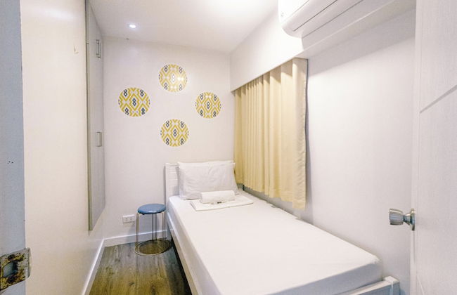 COZI modern loft suite at BGC - Photo 17