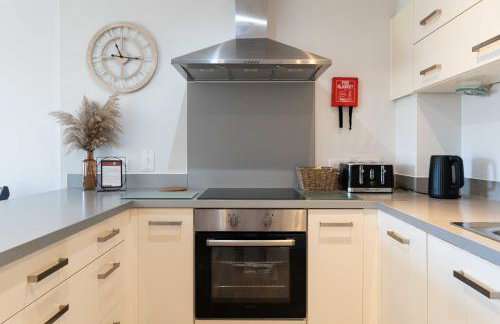 Cotels Centro Budget Busting Apartments! CENTRAL LOCATION, PARKING, FIBRE WIFI, SMART TV, FULLY EQUIPPED KITCHEN - Foto 102