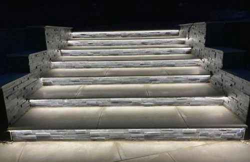 Luxury Accom with Amazing Views over Rudyard Lake - Photo 21