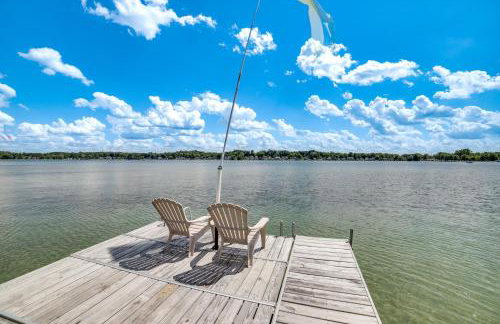 Waterfront ‘Clarklake Escape’ - Deck, Dock & Views - Foto 2