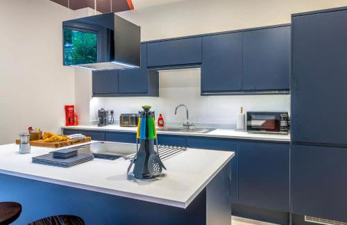 Modern Silverstone with FREE PARKING by Prescott Apartments - Foto 15