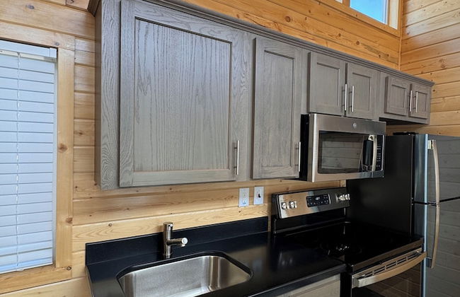 Arches Hut - Photo 16