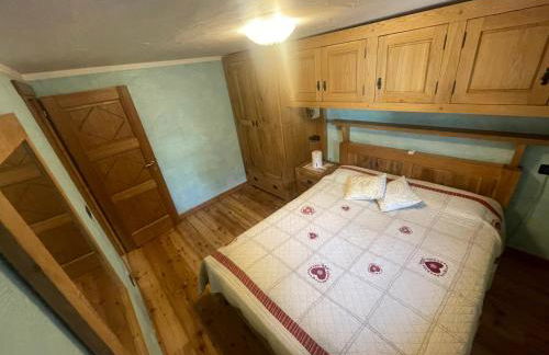 Bilocale pietra e legno immerso nella natura - Foto 15