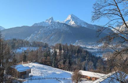 Die Watzmannsuite - Familienfreundliche Ferienwohnung in historischer Villa mit Kamin, Infrarotsauna, Balkon, Garten, nur 10 Gehminuten ins Zentrum von Berchtesgaden - Foto 58