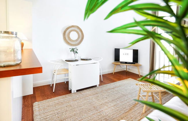 Watermelon Sugar Apartment - Photo 10