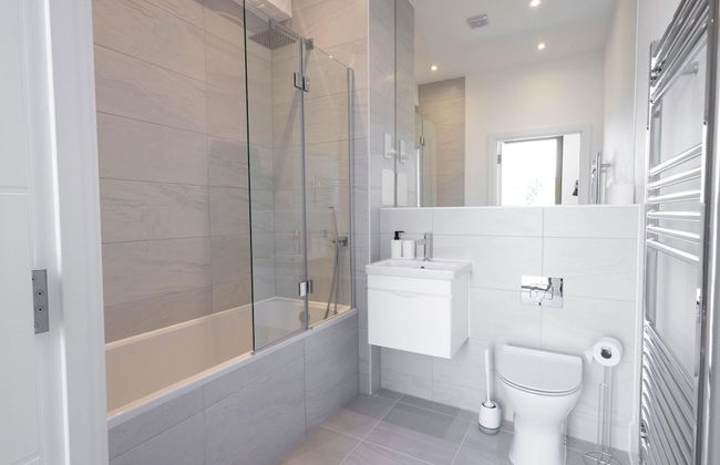 Wimbledon Tennis Retreat 3-bedroom by Sojo Stay - Foto 13