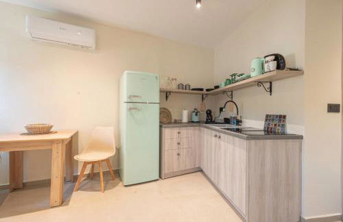 Paradise Can Wait Sophia Suites - Foto 38