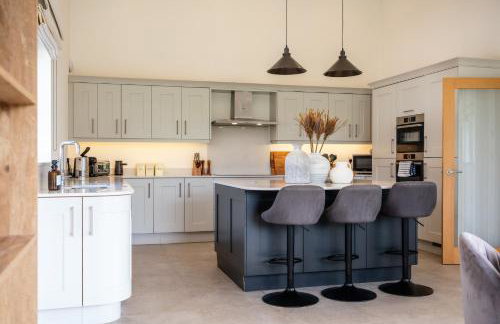 Luxury Cotswolds Estate with Pool - Foto 42