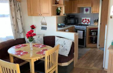 Lovley 3 bedroom Static Caravan in Clarach Bay - Foto 7