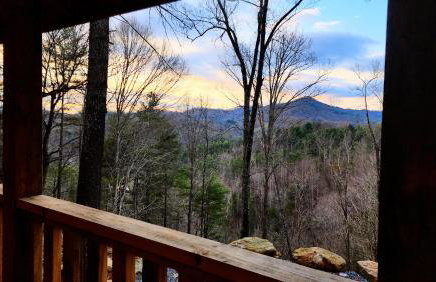 Luxury Mountain View Cabin Near Asheville NC - Foto 6