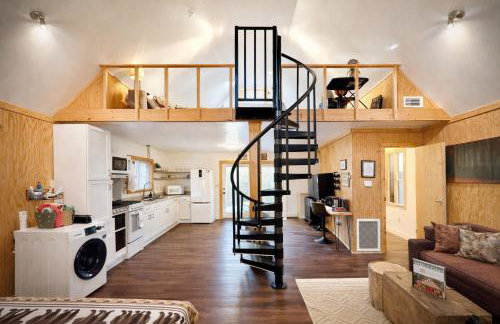 Romantic Cabin, Hot Tub, Lake Access, OutdoorLiving! - Foto 10