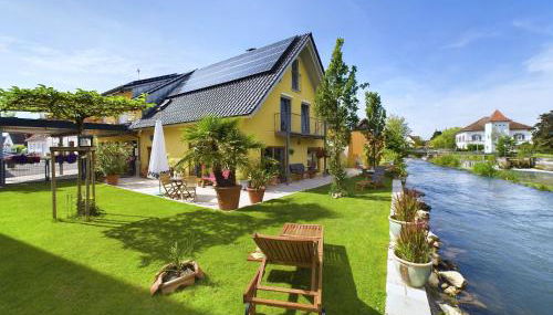 1 Zimmer mit Bad ohne Küche, 1 Person, 15 qm, direkt an der Aach - Foto 1, Garden, sunbed, Garden view