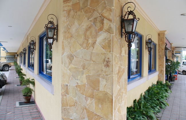 Dumaguete Springs Apartment - Foto 37