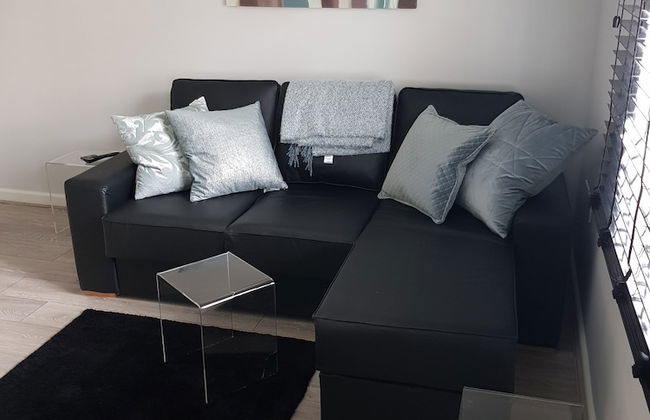 Select Serviced Accommodation - Gweal Place - Photo 6