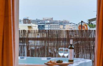 Hot tub with Acropolis view 1 minute from METRO TRAIN - Foto 4