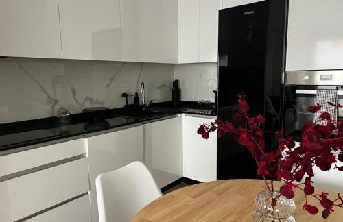 BLACK Parking a menos de 1 min a pie - Foto 12